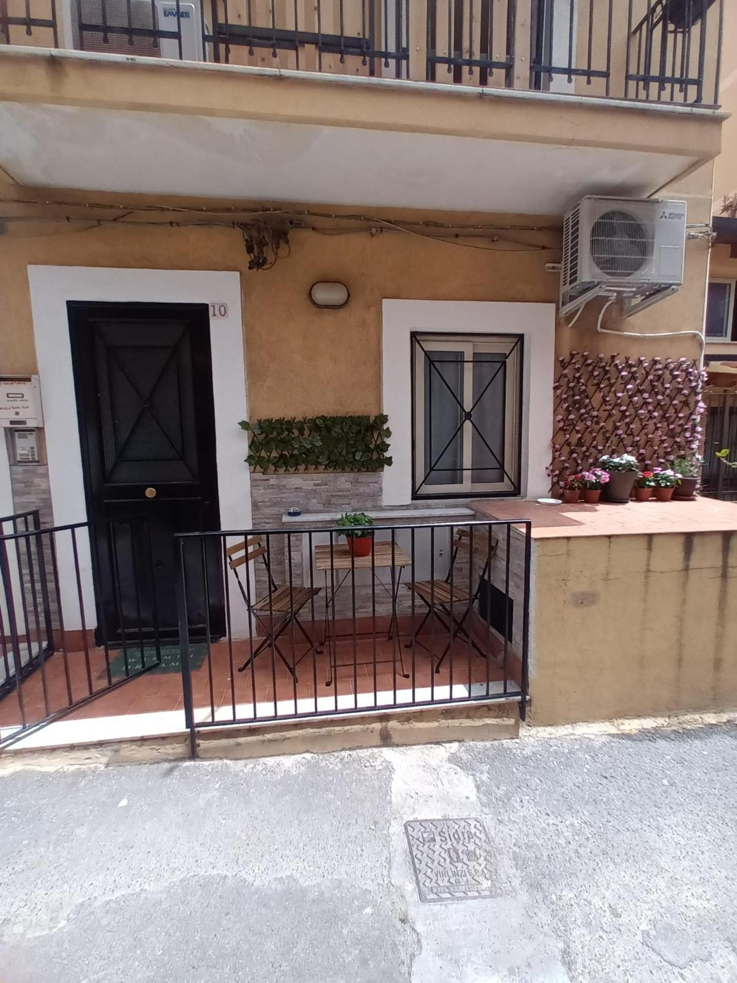 Le Case Del Cortile Catania Luaran gambar